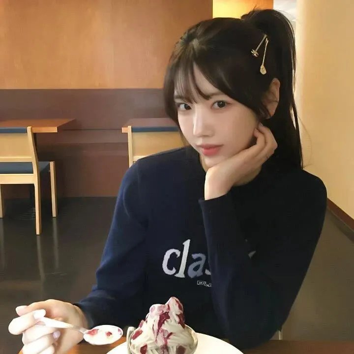 千钧。一发